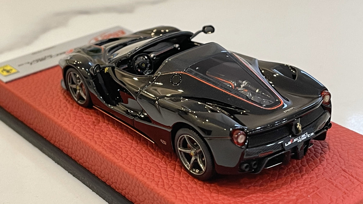 Hot Wheels Elite B 1/43 - Ferrari LaFerrari Noire Hot Wheels Elite B 1/43 - Ferrari LaFerrari Noire
