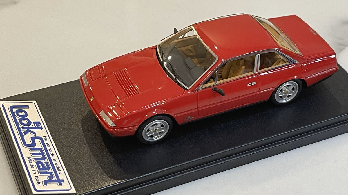 Looksmart 1/43 Ferrari 412 2+2 1985 Red LS24A – Paddock Collection