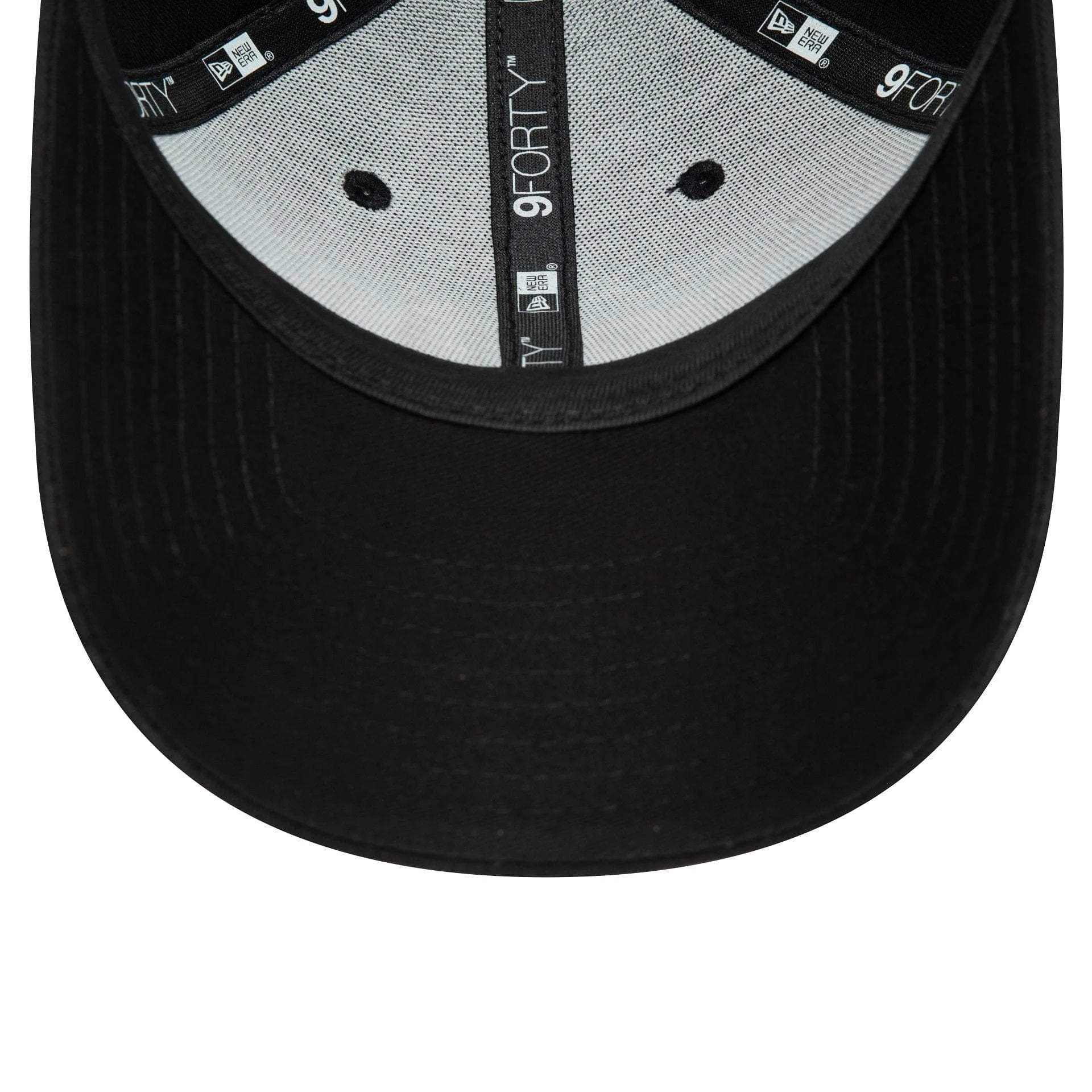 Aprilia Essentials Adjustable Cap Black