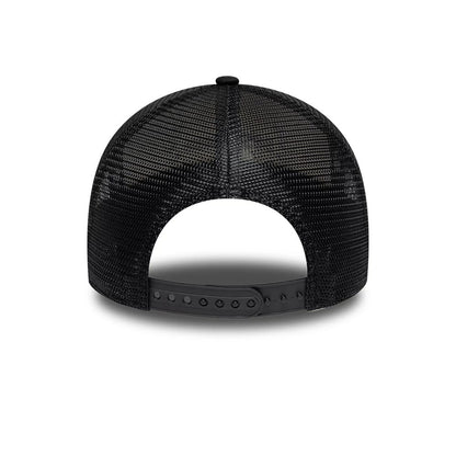 Williams Racing F1 Traditional A-Frame Trucker Adjustable Cap Beige/Black
