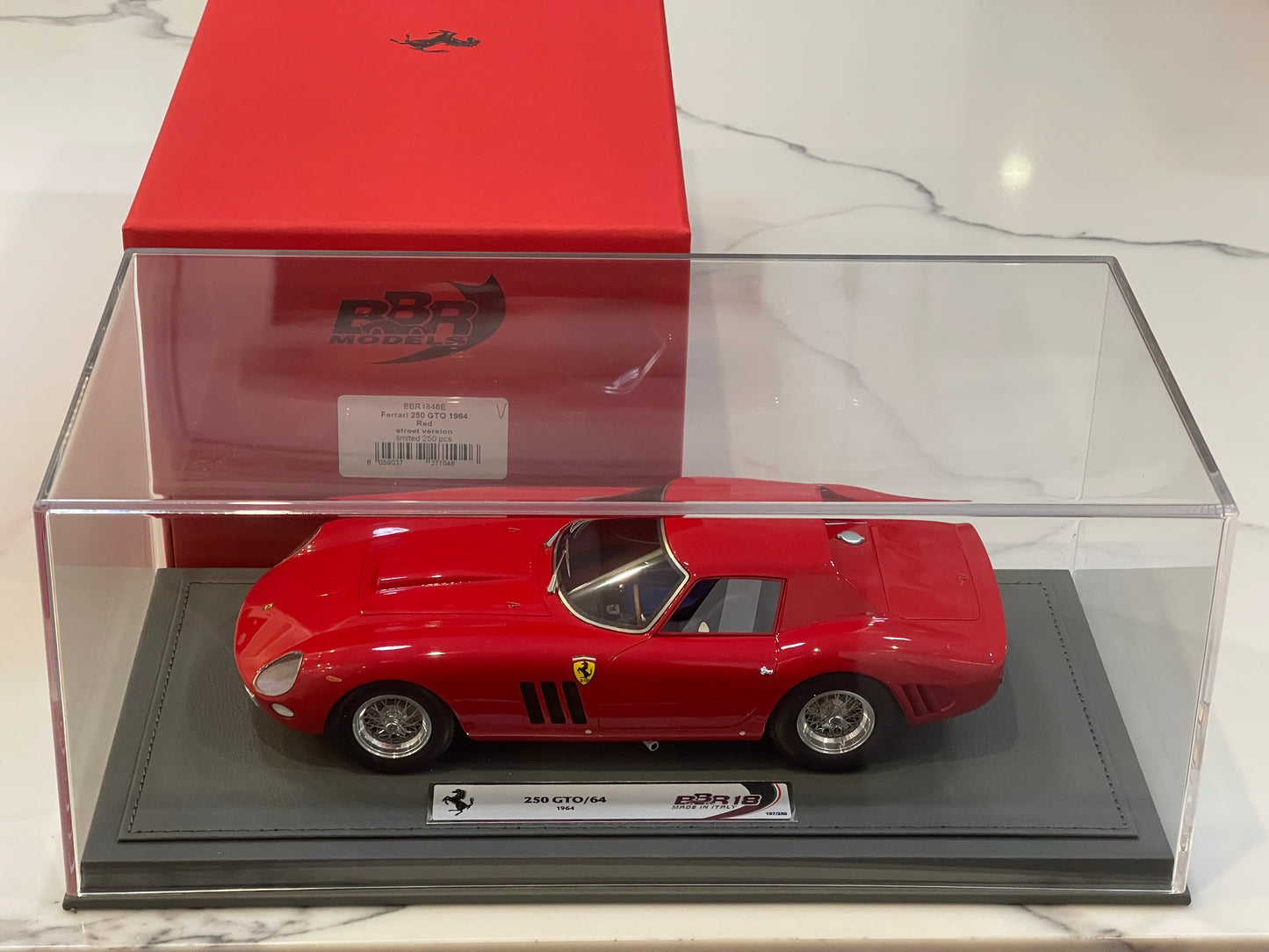 BBR 1/18 Ferrari 250 GTO/64 Street 1964 Rosso Corsa BBR1846E
