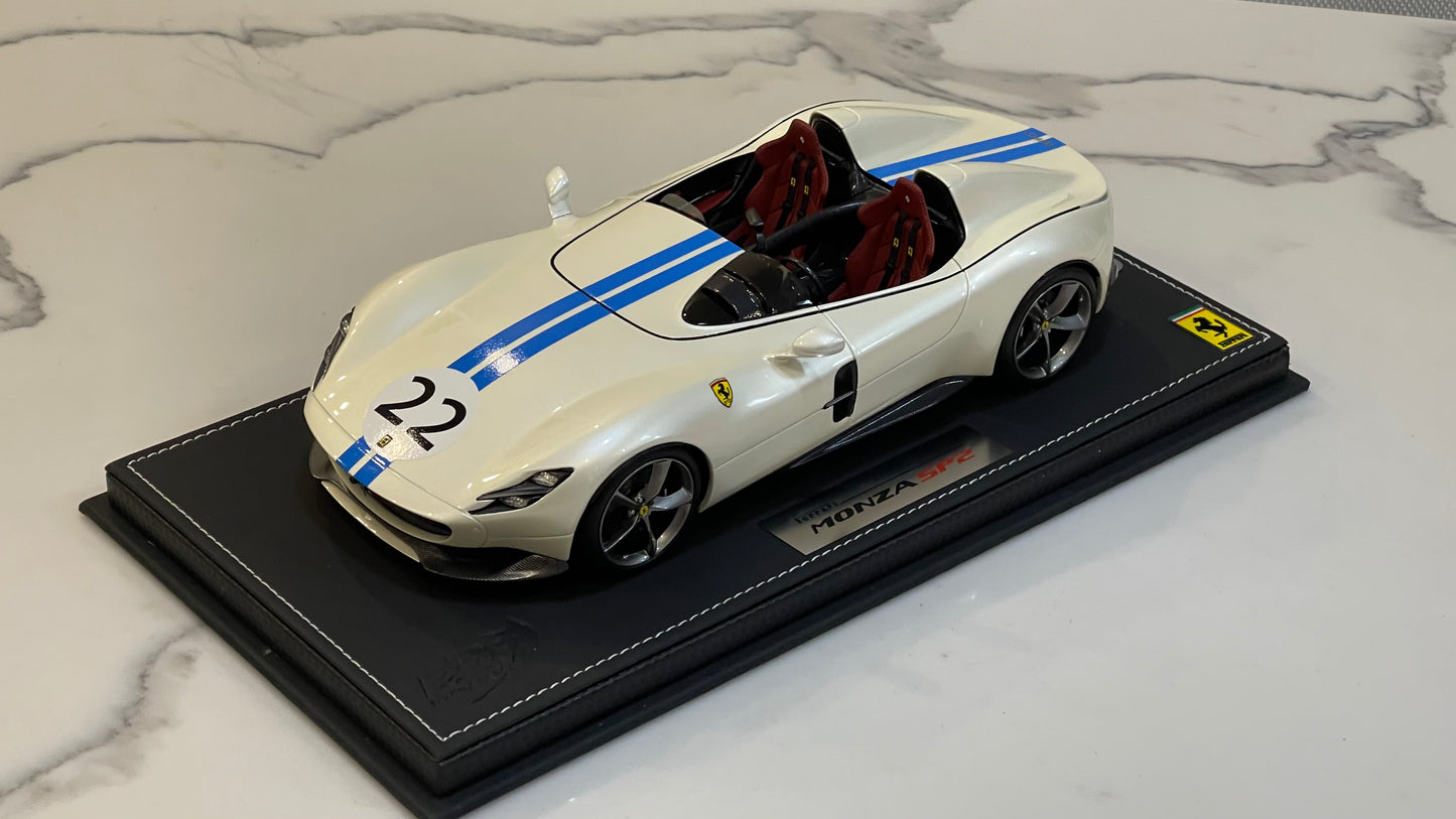 BBR 1/18 Ferrari Monza SP2 2018 Bianco Italia/Blue P1865H