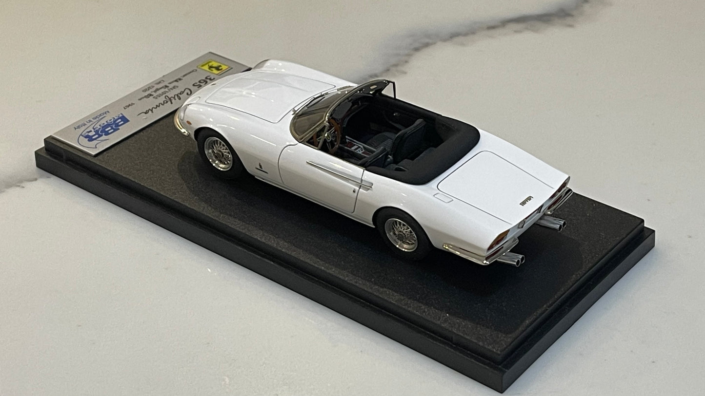 BBR 1/43 Ferrari 365 California 1967 White CAR32C
