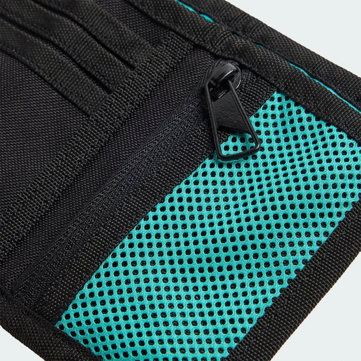 Mercedes AMG Petronas F1 Wallet Black