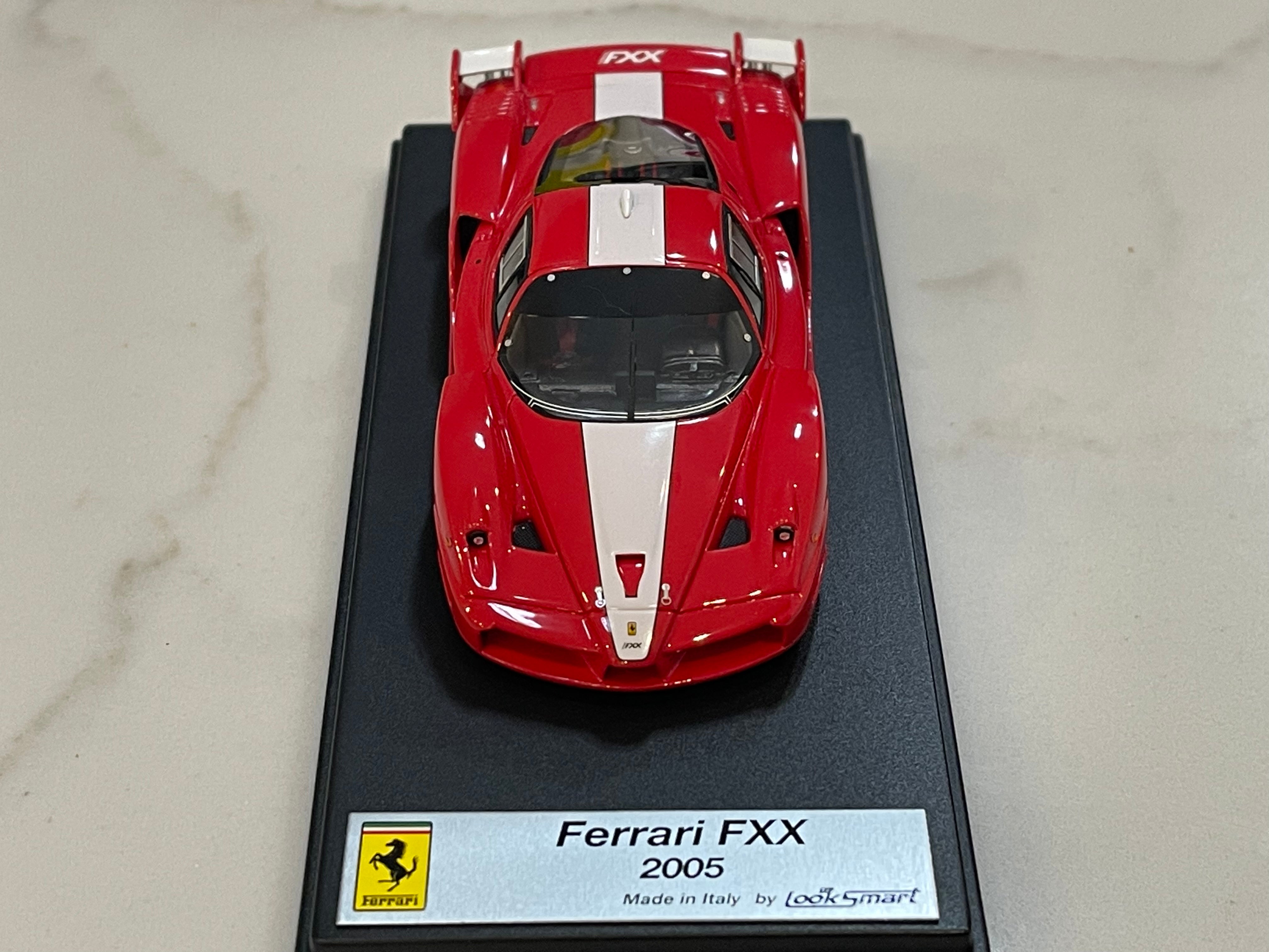 Looksmart 1/43 Ferrari FXX 2005 Scuderia Red LS159A