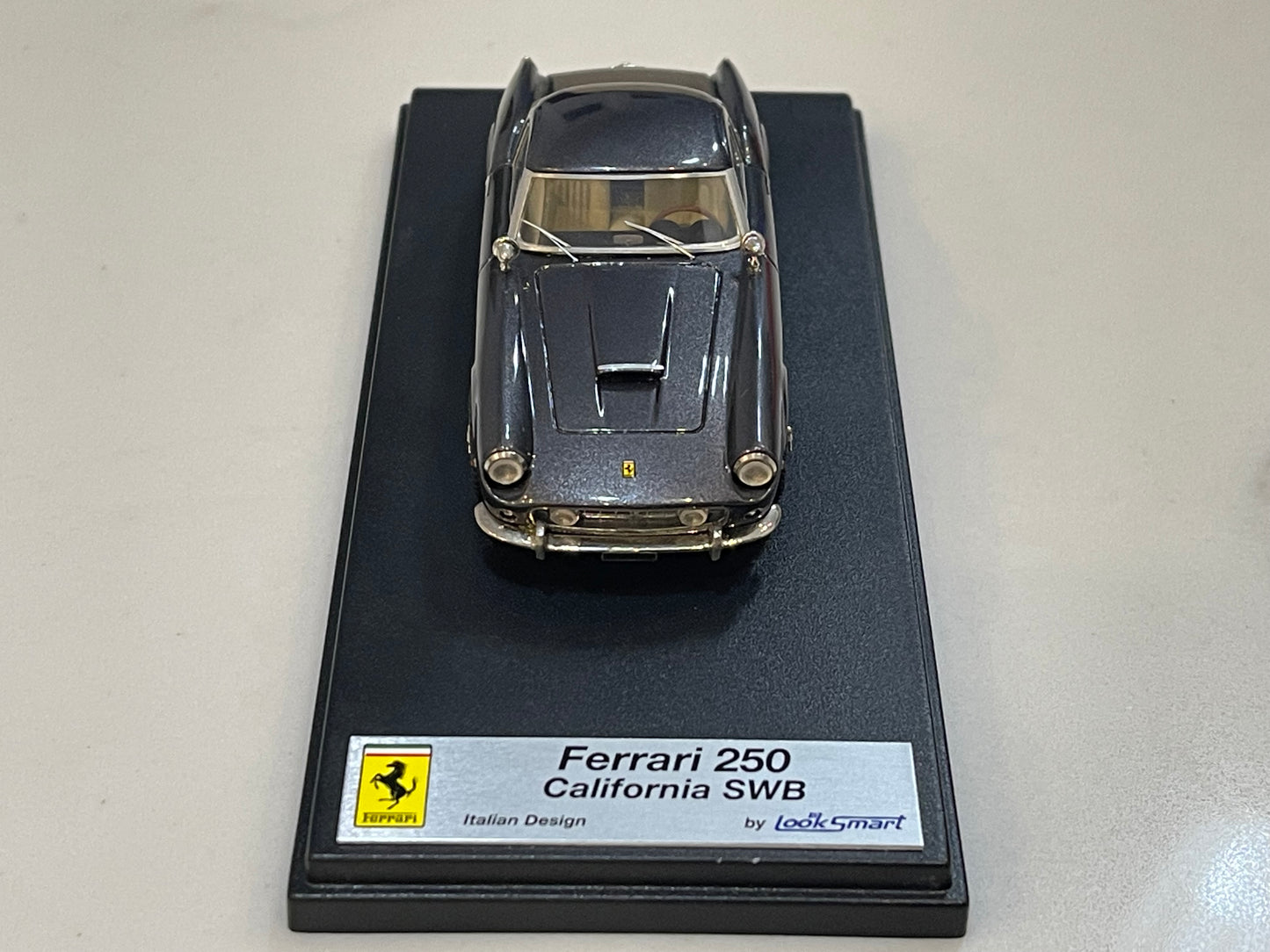 Looksmart 1/43 Ferrari 250 GT California SWB Hardtop 1968 Dark Met. Grey LS319A