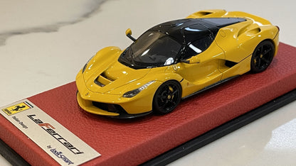 Looksmart 1/43 Ferrari LaFerrari Geneva Auto Show 2013 Giallo Modena/Nero LS421B