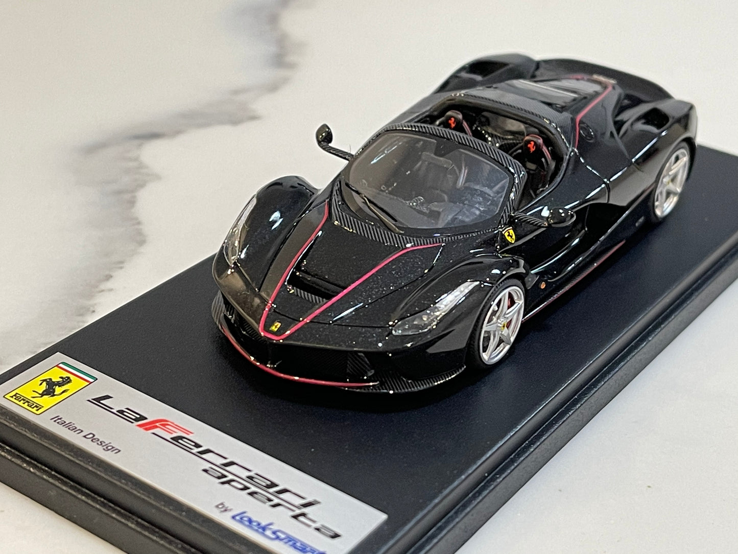 Looksmart 1/43 Ferrari LaFerrari Aperta 2016 Nero Daytona LS462A