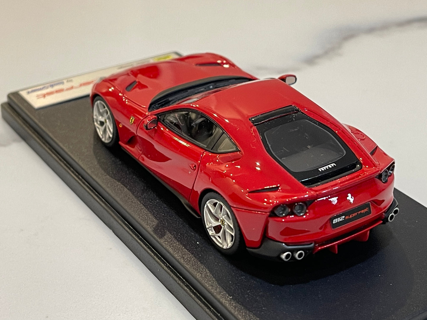 Looksmart 1/43 Ferrari 812 Superfast 2017 Rosso Corsa LS467C