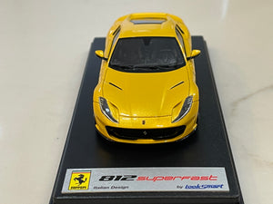 Looksmart 1/43 Ferrari 812 Superfast 2017 Giallo Tristrato LS467D