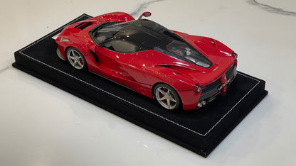 MR 1/18 Ferrari LaFerrari 2015 Rosso Corsa/Nero MR09A