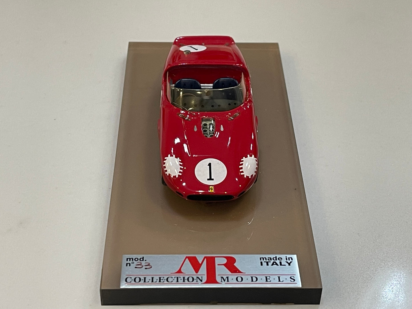 MR 1/43 Ferrari 246 S Dino Spyder Fantuzzi 1960 Red No. 1 MRC105