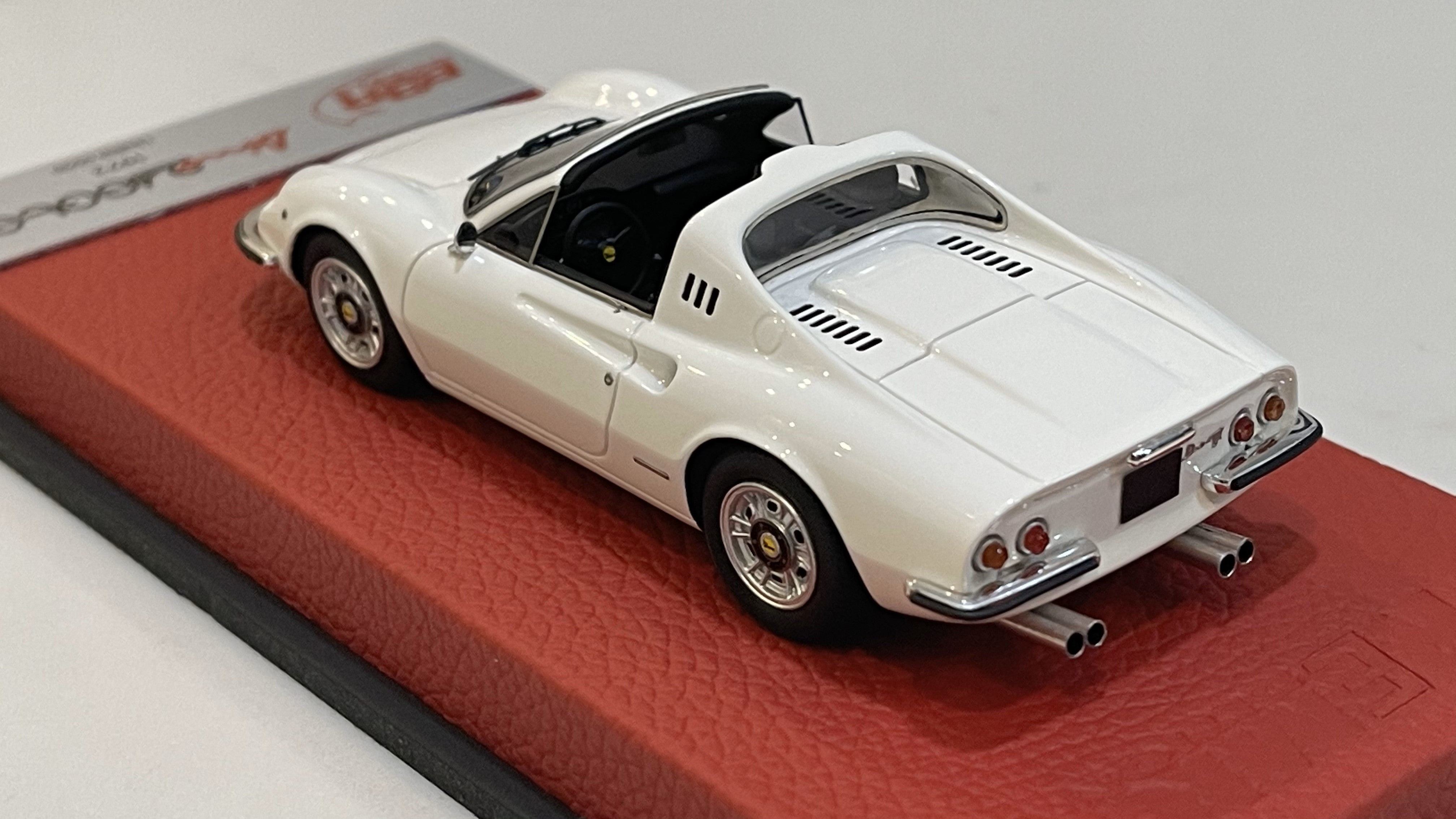 BBR 1/43 Ferrari Dino 246 GTS 1972 White BBRC54FPRE – Paddock