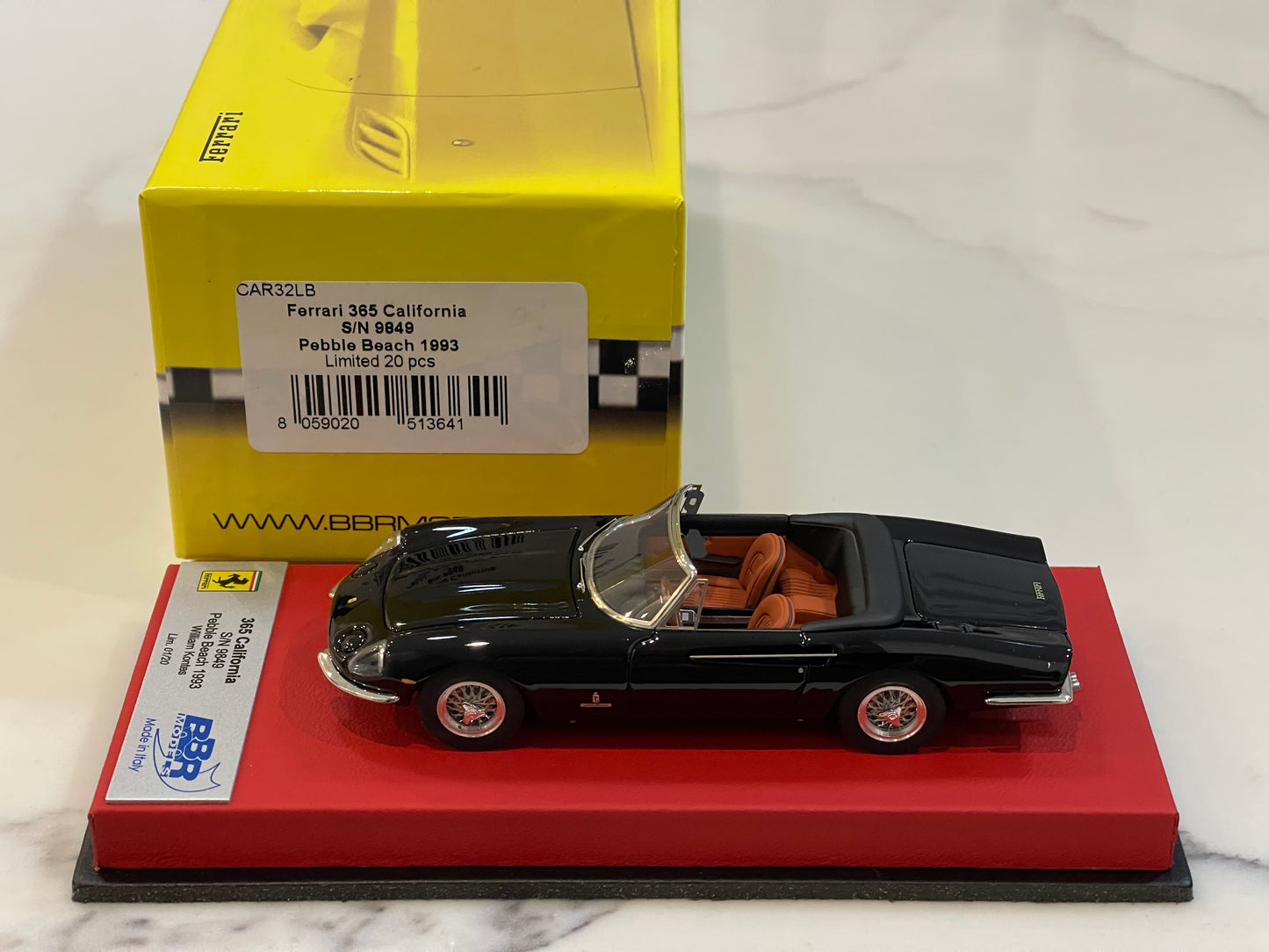 BBR 1/43 Ferrari 365 California 1967 Black CAR32LB