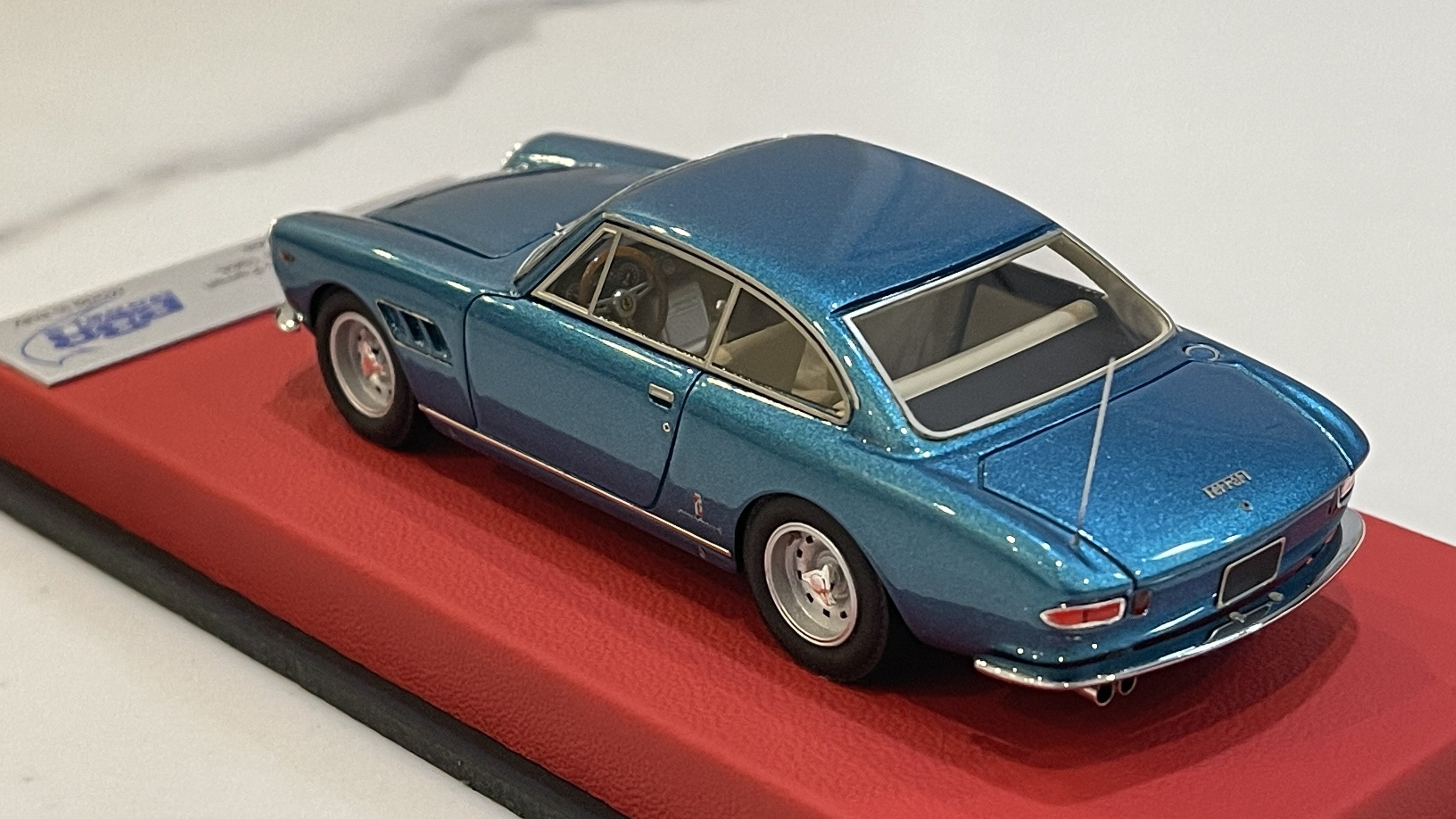 BBR 1/43 Ferrari 330 GT 2+2 7161GT 1965 Met. Blue CAR40EF1LB