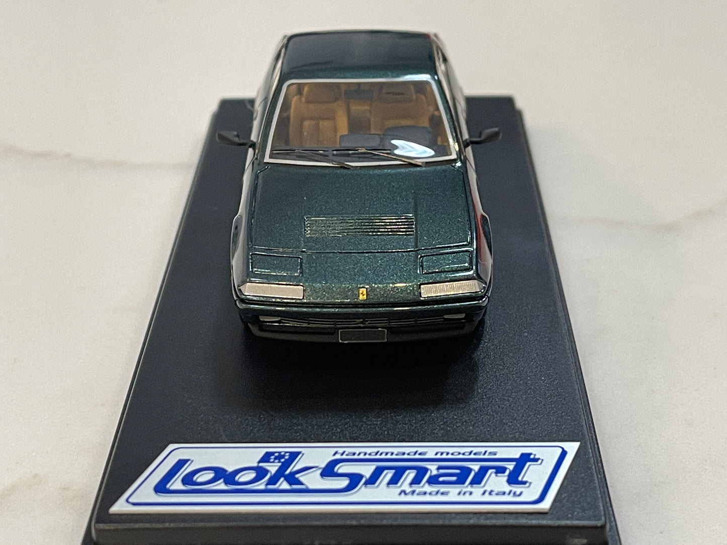 Looksmart 1/43 Ferrari 412 2+2 1985 Met. Green LS24C
